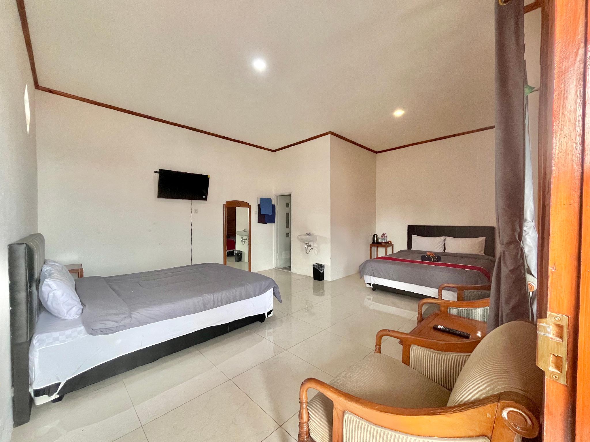 Room Image 2